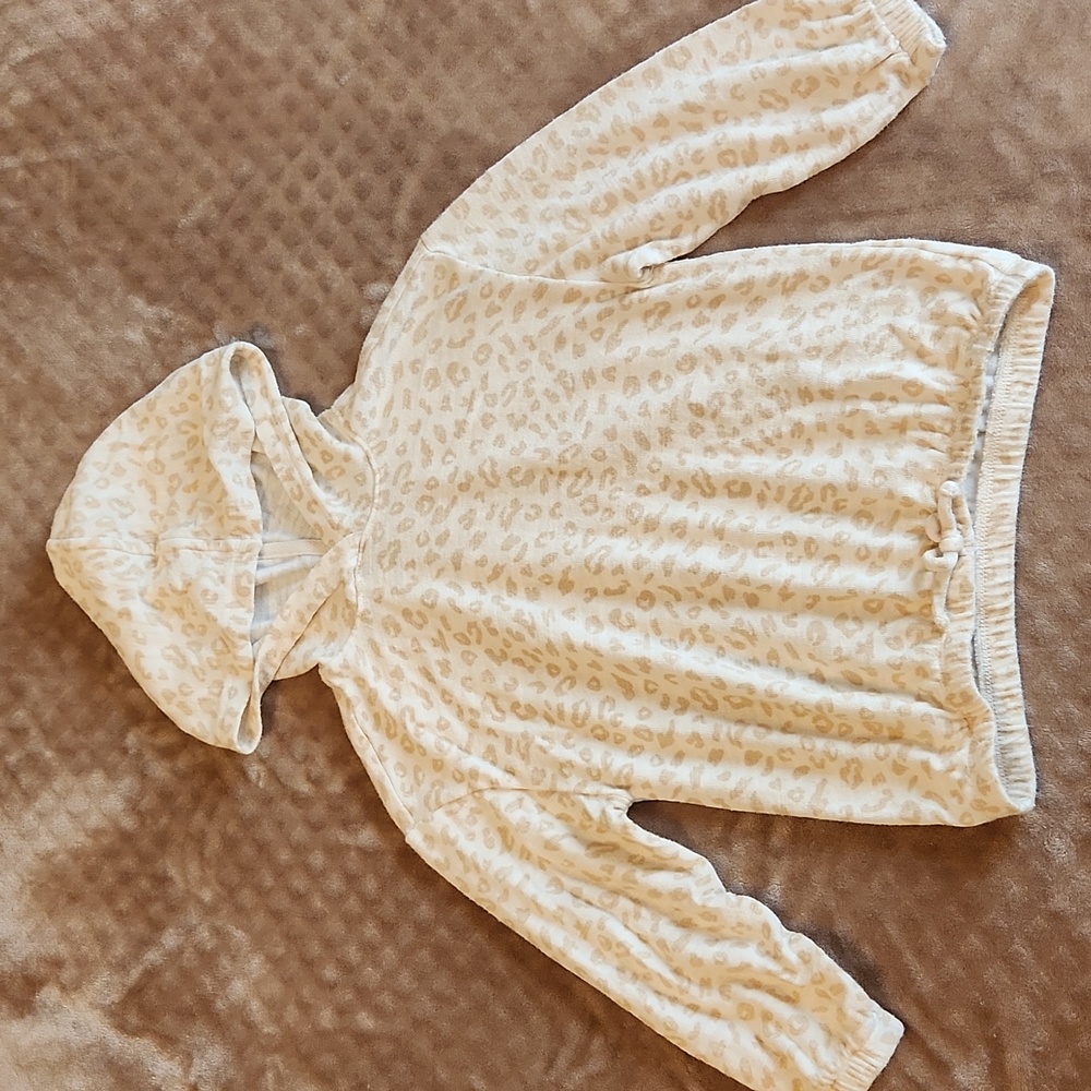 Super Cute Old Navy Toddler Leopard Hoodie